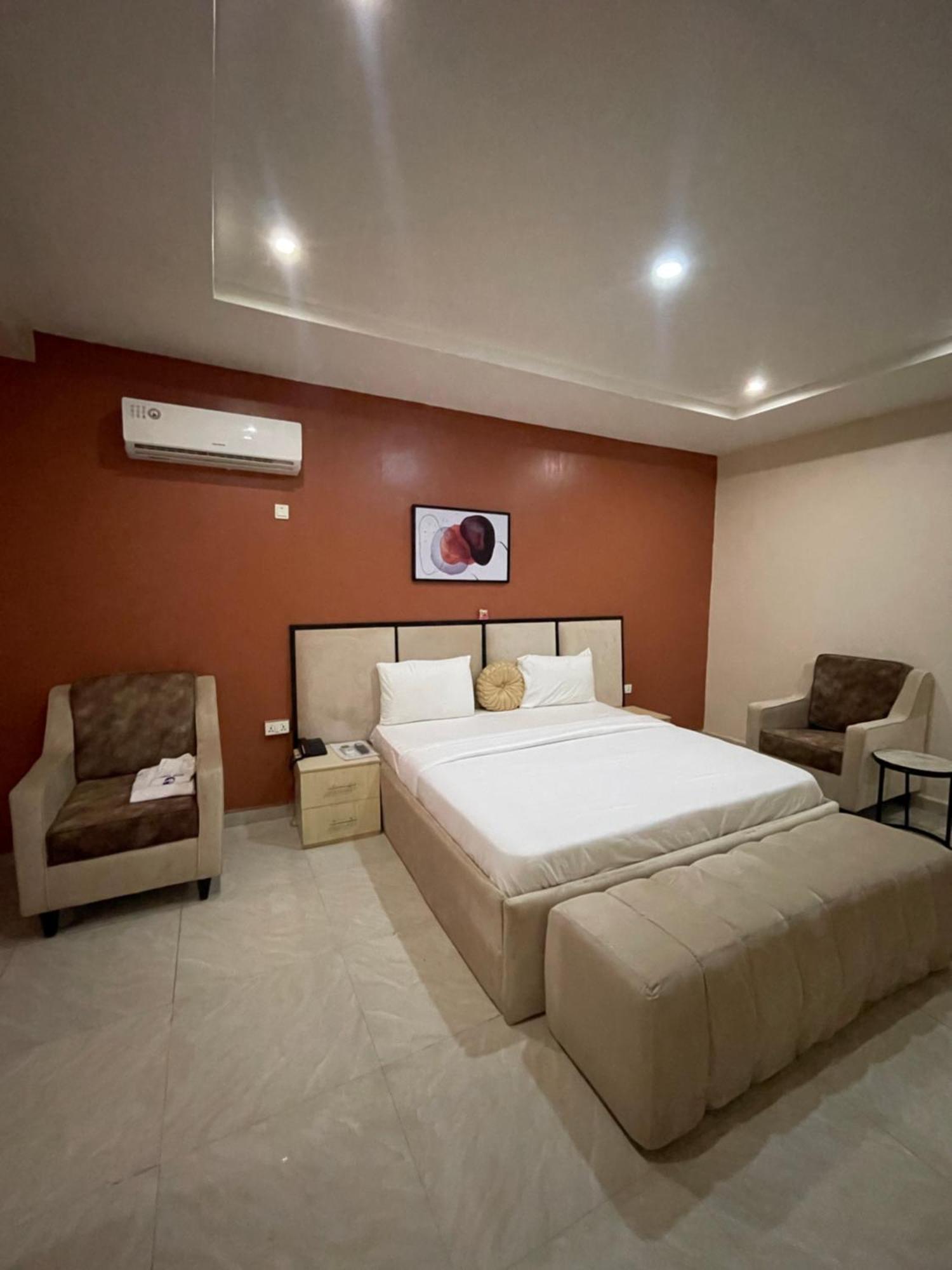 Nexus Xpress Hotel Abuja Exterior foto