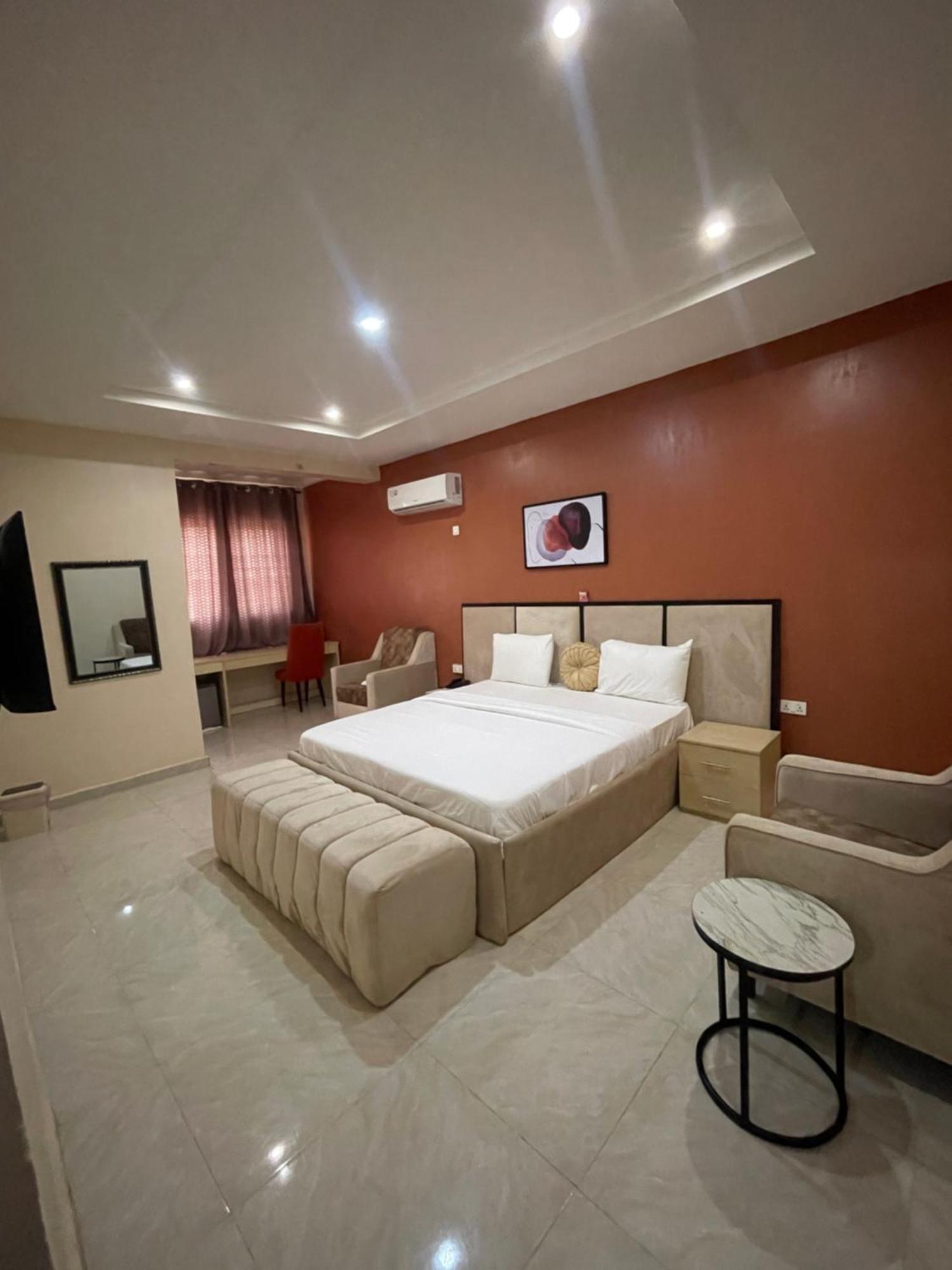 Nexus Xpress Hotel Abuja Exterior foto