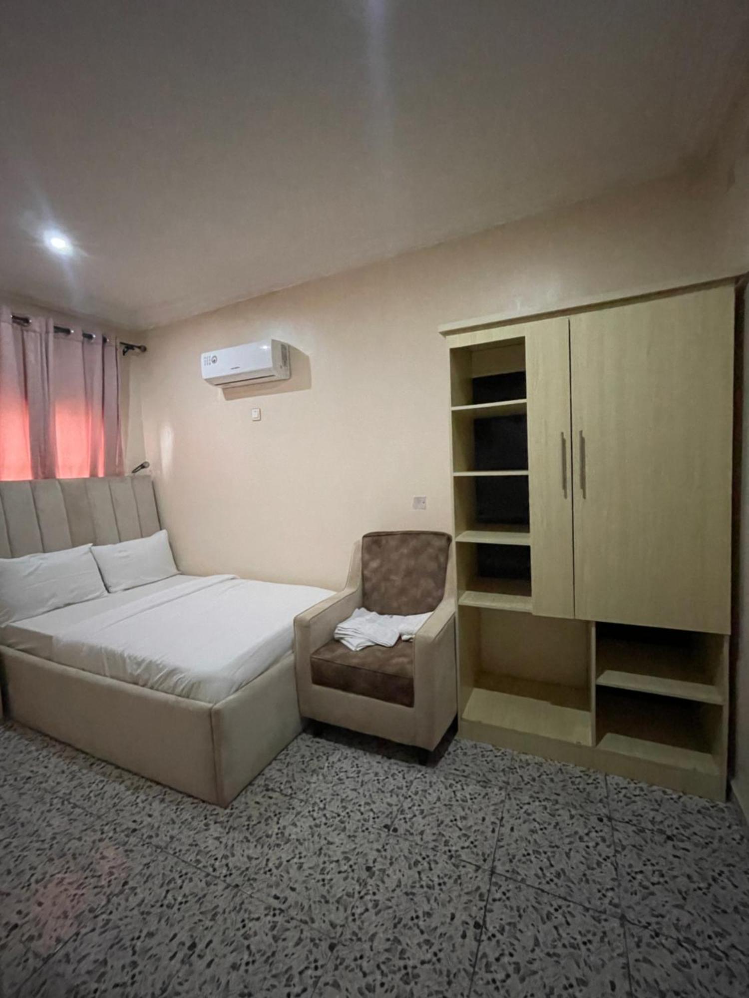 Nexus Xpress Hotel Abuja Exterior foto